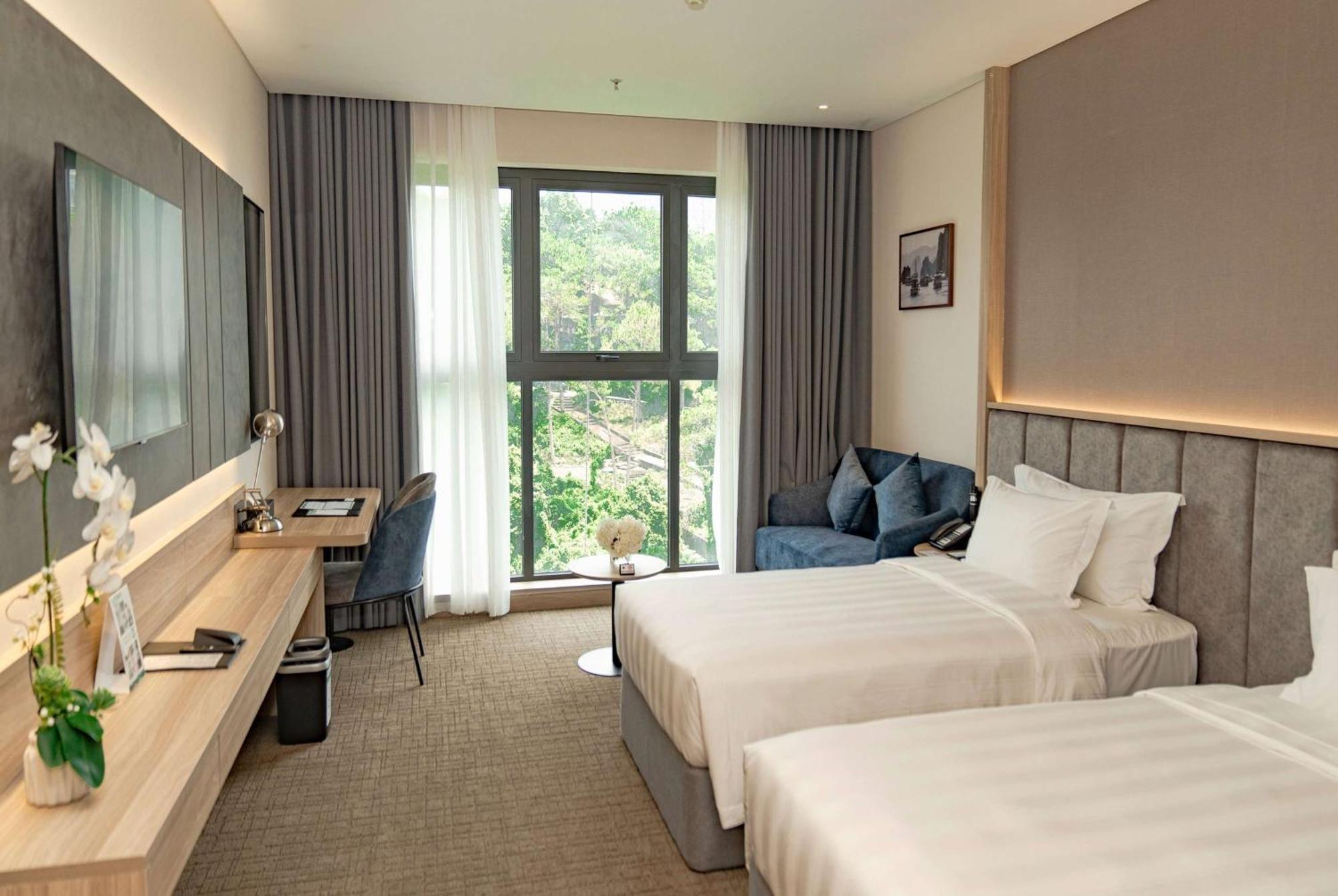 Hotel Wyndham Garden Legend Halong Hạ Long Exterior foto