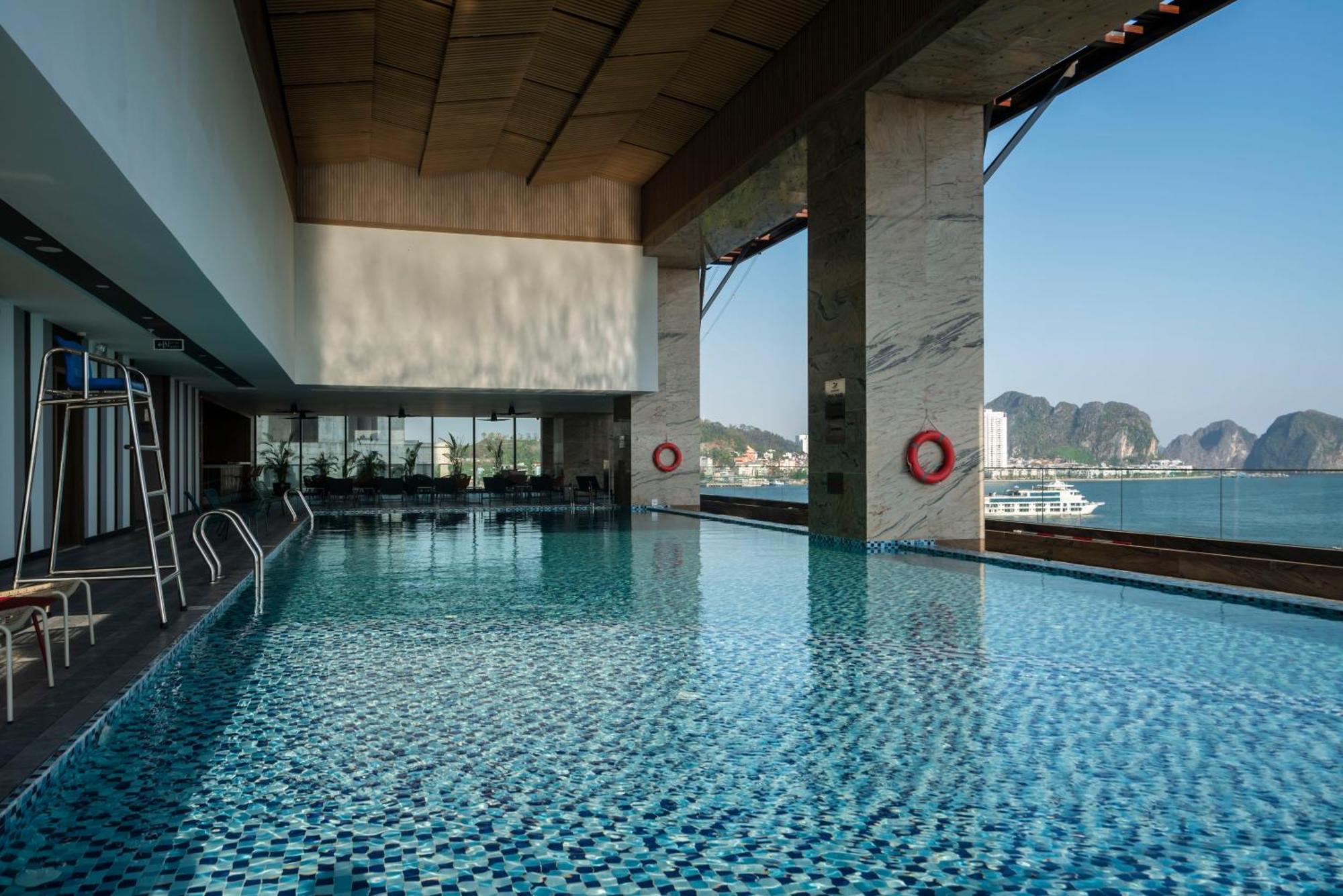 Hotel Wyndham Garden Legend Halong Hạ Long Exterior foto